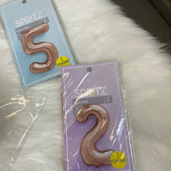 Dinosaur Birthday Party Favors Decorations - Picture 2 of 9